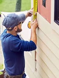 Best Siding Removal and Disposal  in Colfax, IL